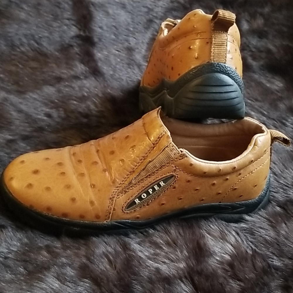 Ostrich print leather slip-on